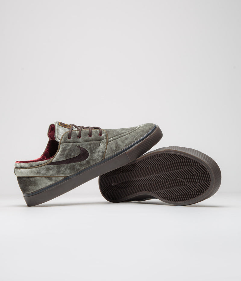 Nike SB Janoski OG+ SE ‘City of Cinema’ Shoes in Medium Olive and Velvet Brown and Baroque Brown
