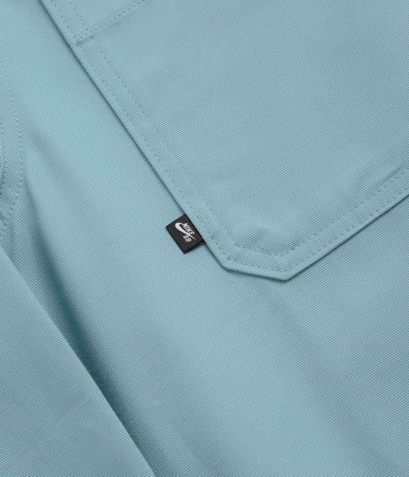 Nike SB New Essential Woven Shirt in Denim Turquoise and White