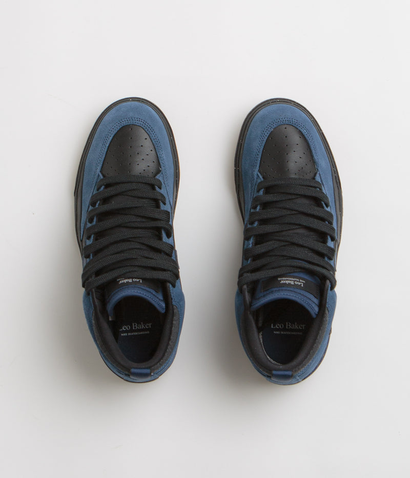 Nike SB React Leo Shoes in Navy and Navy and Black - Anthracite
