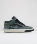 Nike SB React Leo Shoes in Vintage Green and Vintage Green and Black