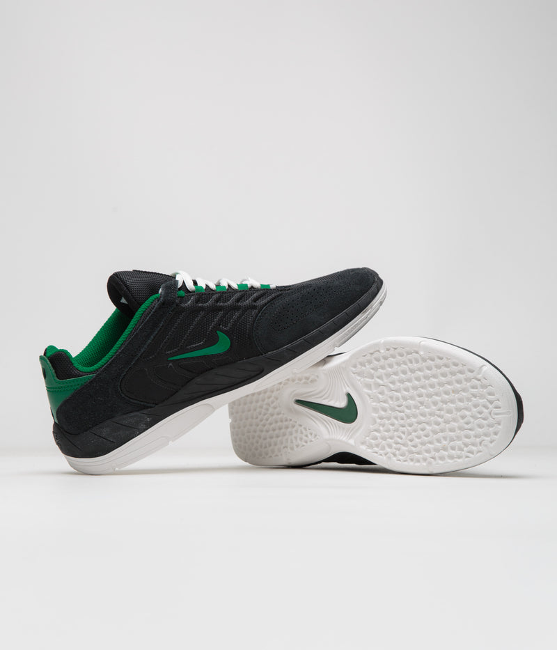 Nike SB Vertebrae Shoes in Black and Malachite and Black - Summit White
