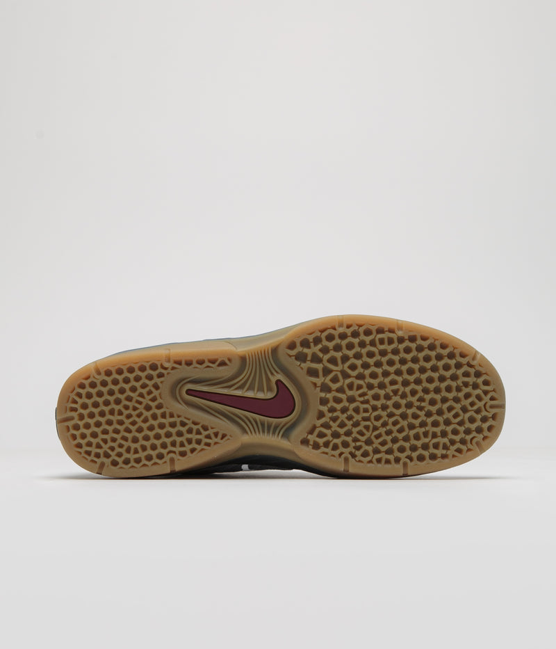 Nike SB Vertebrae Shoes in Light Smoke Grey and Dark Team Red