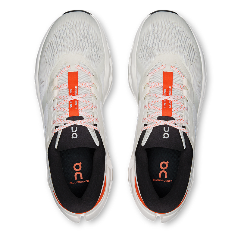 ON Cloudrunner 3