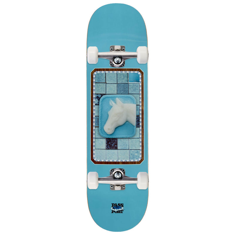 Passport Rosette Series Matlok Skateboard Complete - 8.50"