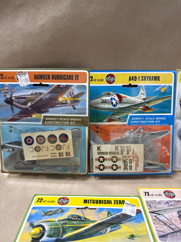 Plastic Air Craft Kits - Appear Unused - 5 Kits