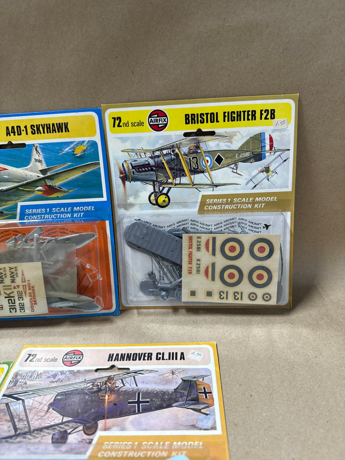 Plastic Air Craft Kits - Appear Unused - 5 Kits
