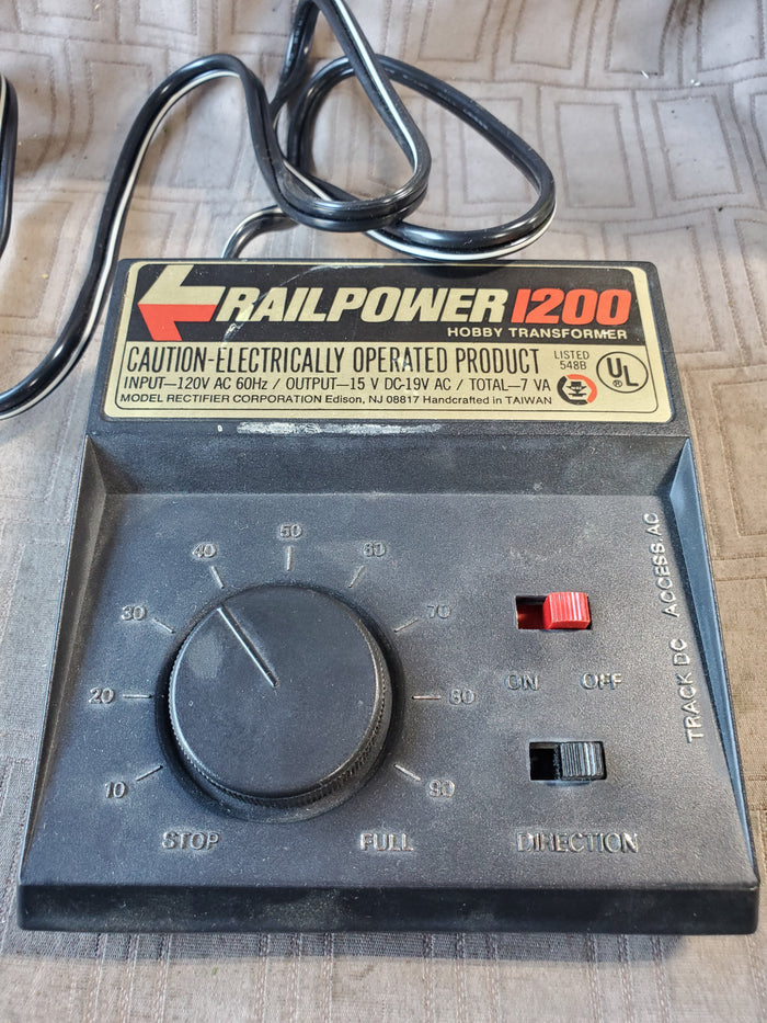 RailPower 1200 Powerpack POWERS ON/NO FURTHER TESTING