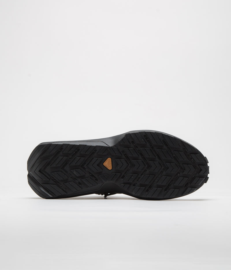 Salomon Odyssey ELMT Low LTR Shoes in Wren and Delicioso / Black