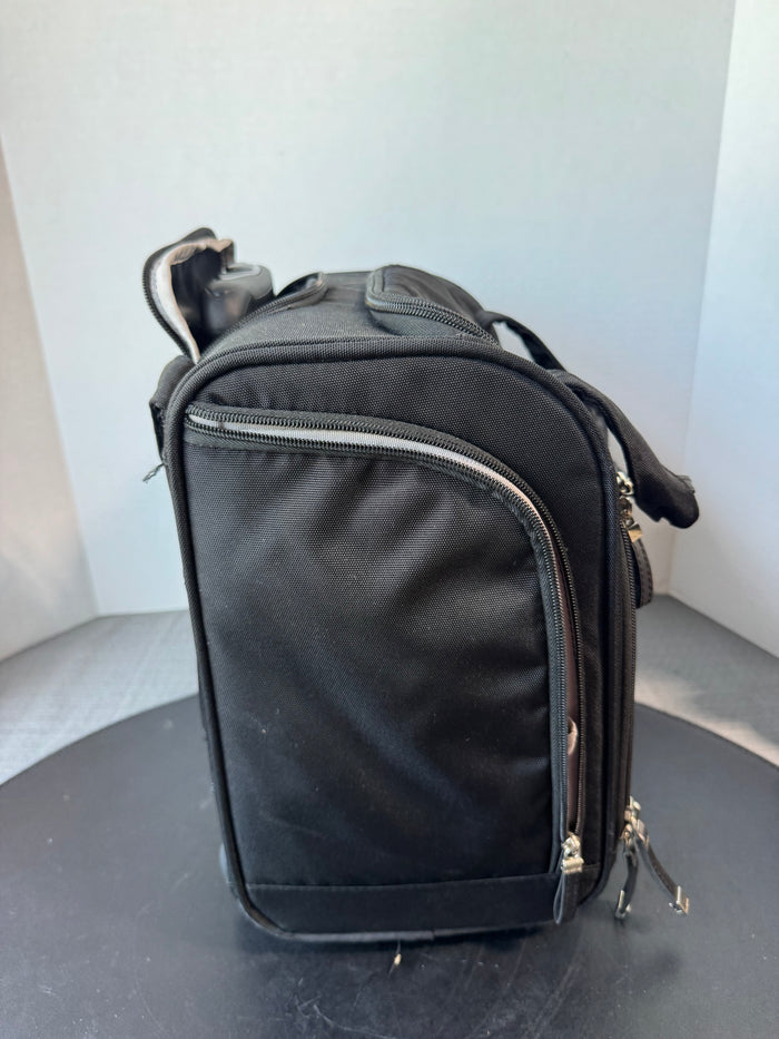 Samsonite Black Wheeled Underseater Suitcase