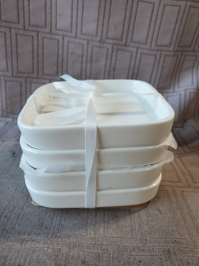 Set of 4 Madison & Co. White Ceramic Appetizer Plates UNUSED