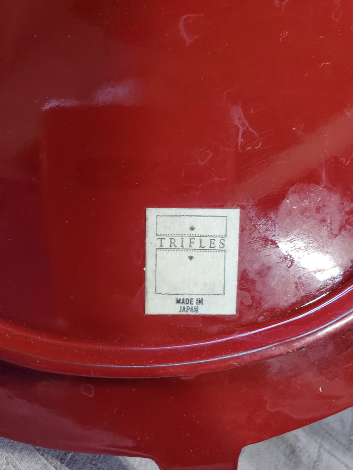 Set of 4 Red and Black Lacquerware Fan Shaped Plates