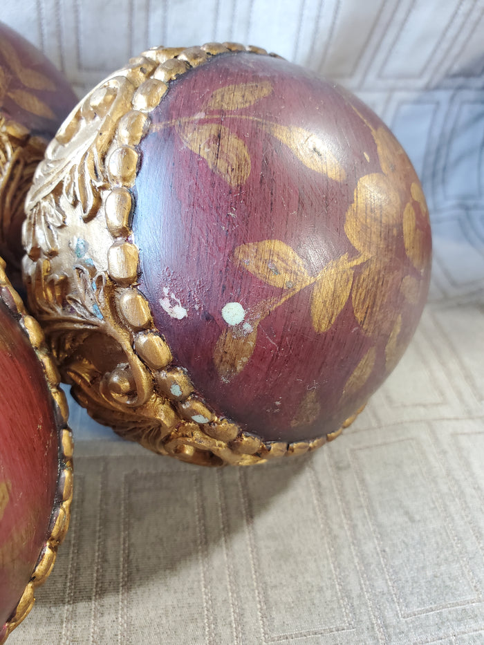 Set of 9 Resin Ornate Decorative Spheres