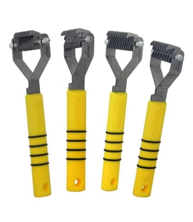 Smart Tails Easi Grip Yellow Handle- Medium