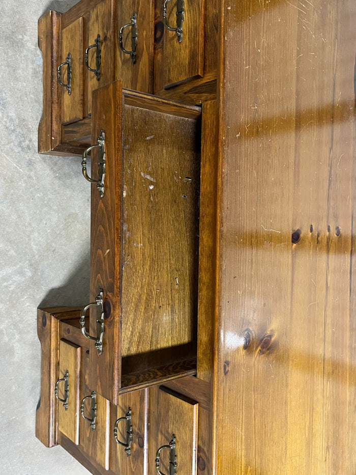 Sturdy Student Desk***HEAVY ITEM***READ DETAILS ON PICK UP POLICY***