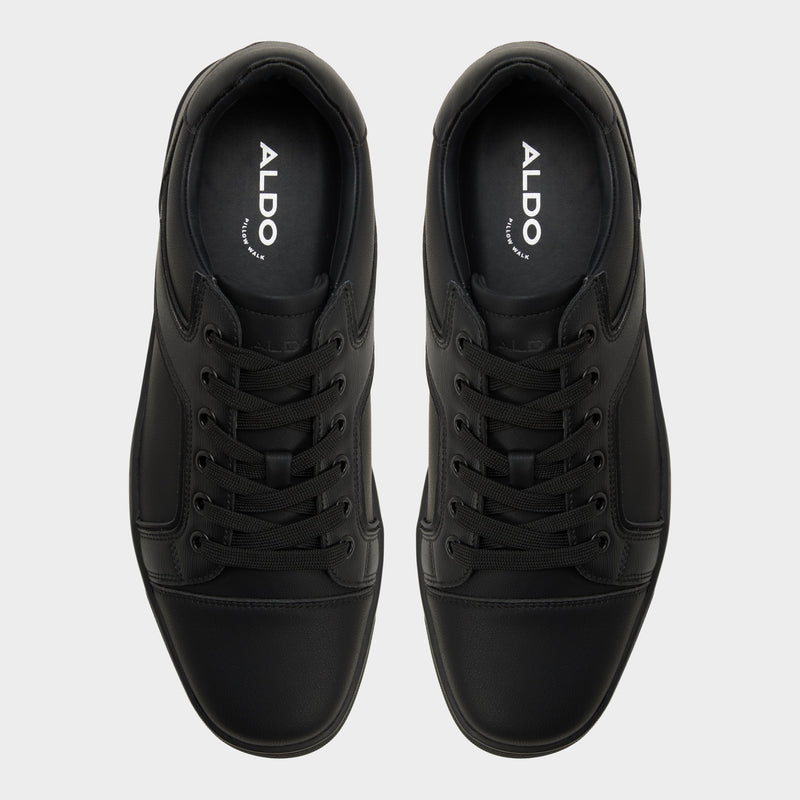 Suitsneaker