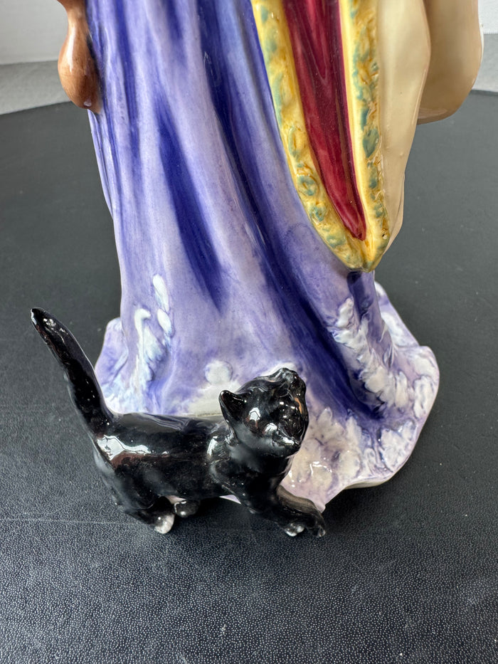 The Sorceress HN4253 Royal Doulton 2000 Porcelain Figurine AS IS (READ DESCRIPTION CAREFULLY)