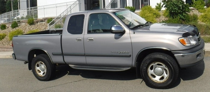 Toyota 1A0 Platinum Basecoat with Reducer Quart (Basecoat Only)