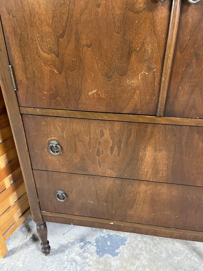 Unagusta Manufacturing Company Antique Petite Armoire/Dresser on Casters ***HEAVY ITEM***READ DETAILS ON PICK UP POLICY***
