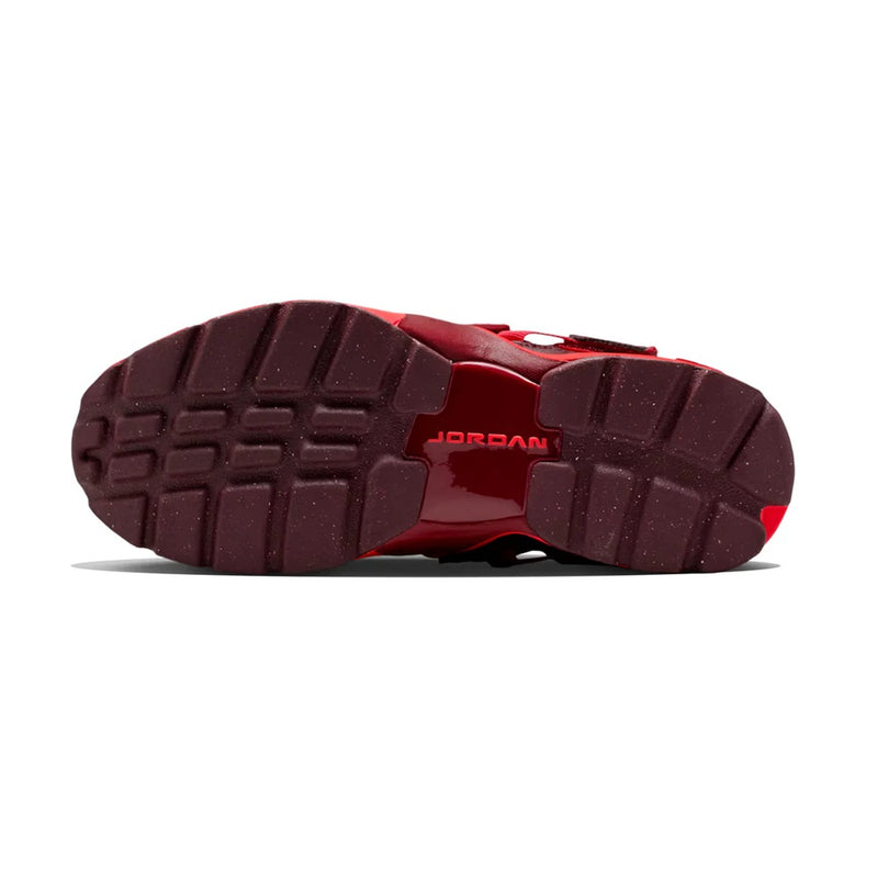 Women's Jordan Trunner LX Chile Red/Team Red (HQ2164 601)