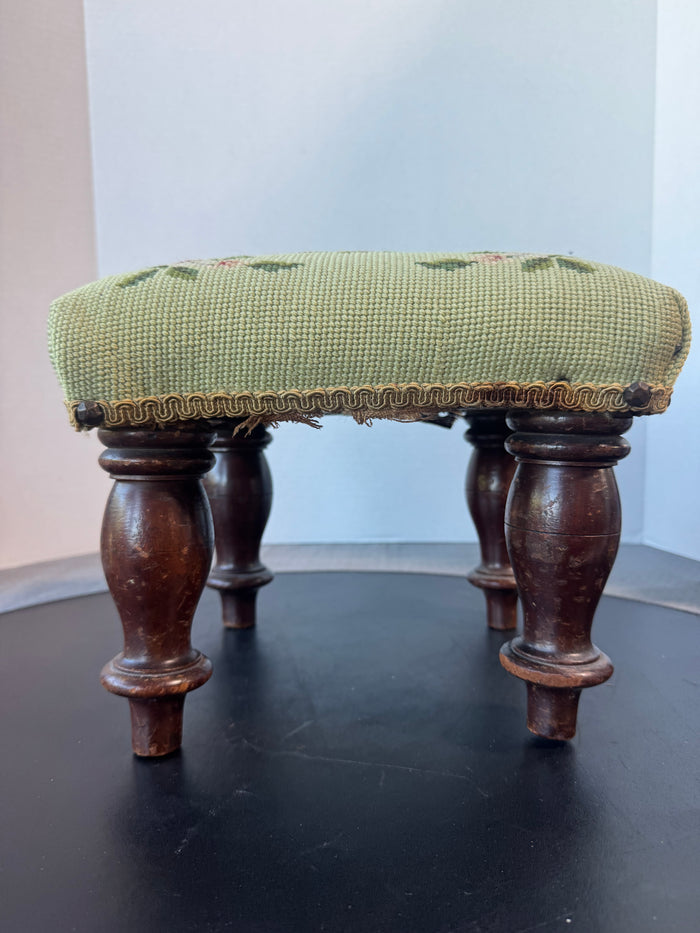 Wooden Vintage Floral Needlepoint Foot Stool AS IS (READ DESCRIPTION CAREFULLY)
