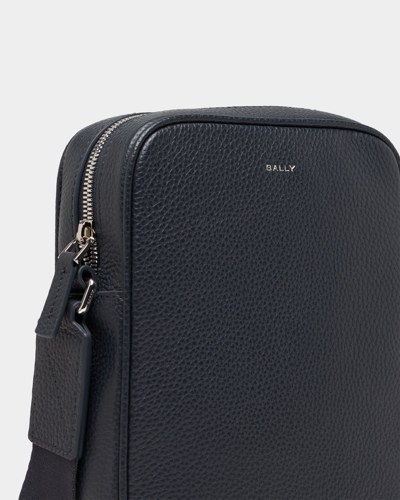 York Crossbody Bag In Navy Blue Grained Leather
